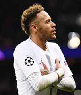 نيمار: ميسي أفضل لاعب منحني عطفا كبيرا | مجلة أصحابي