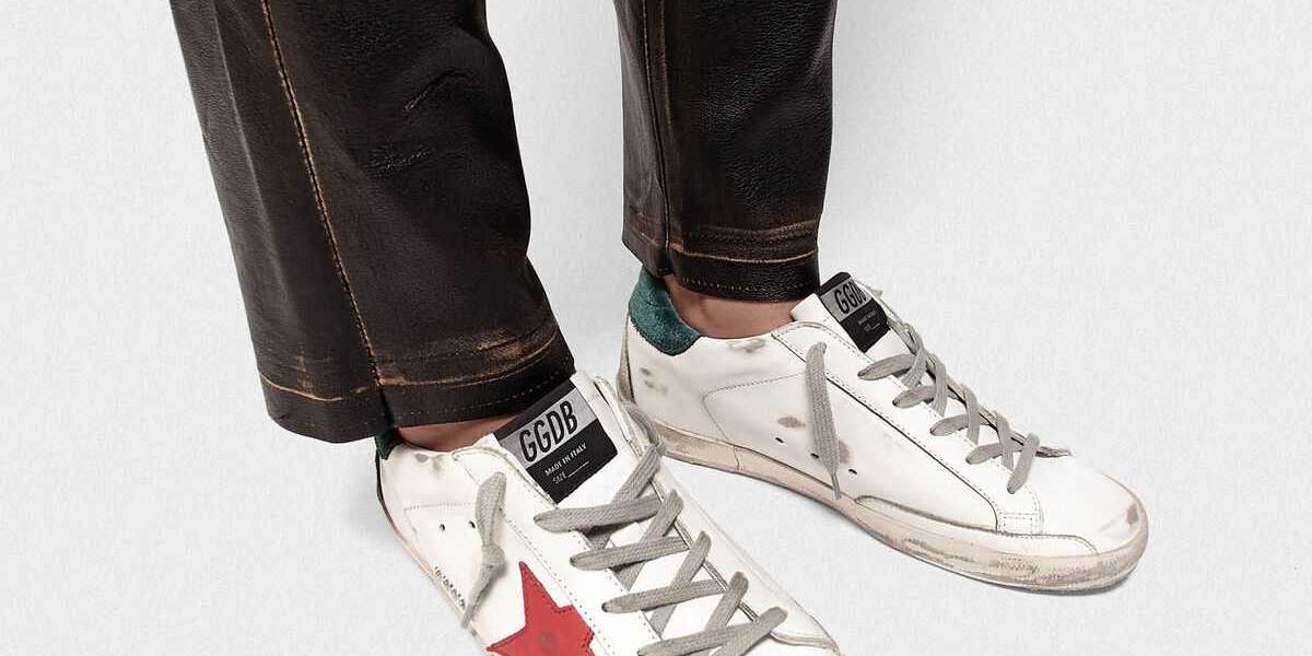 Golden Goose Sneakers Outlet like