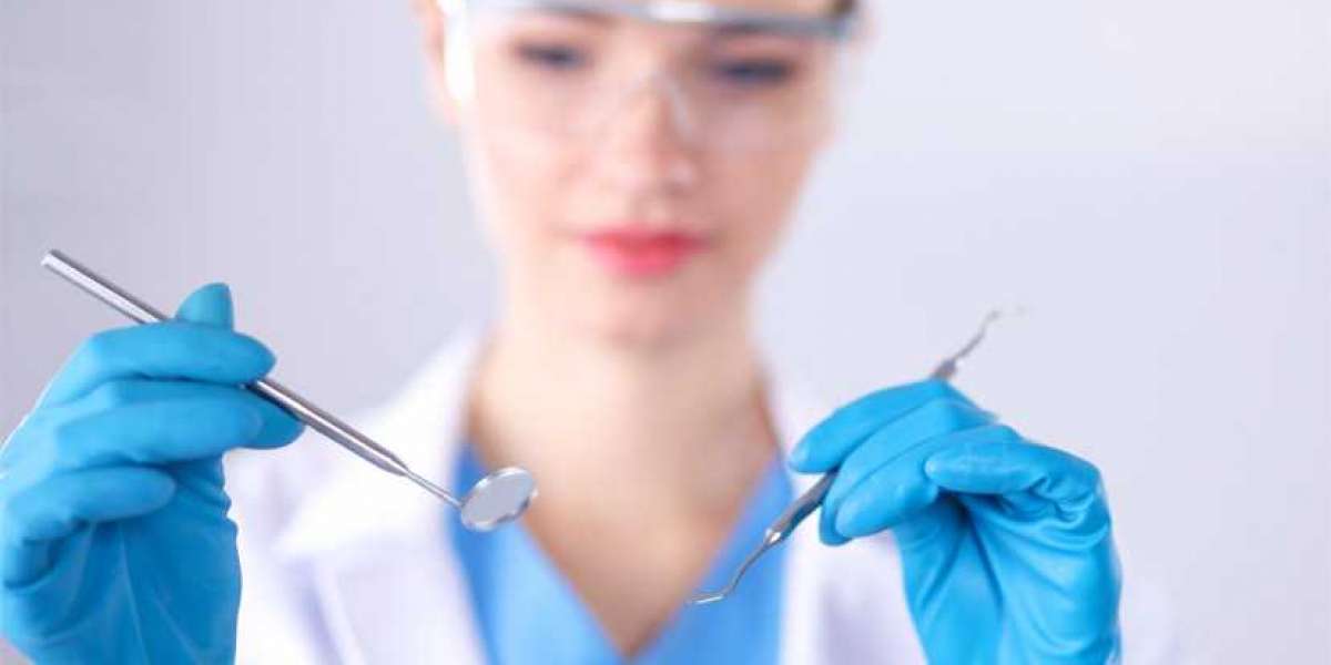 How To Save Yourself From Dental Fraud?