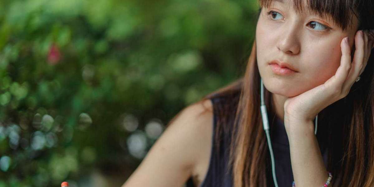 Student Privacy Under Threat: The Hidden Risks of Online Essay Services